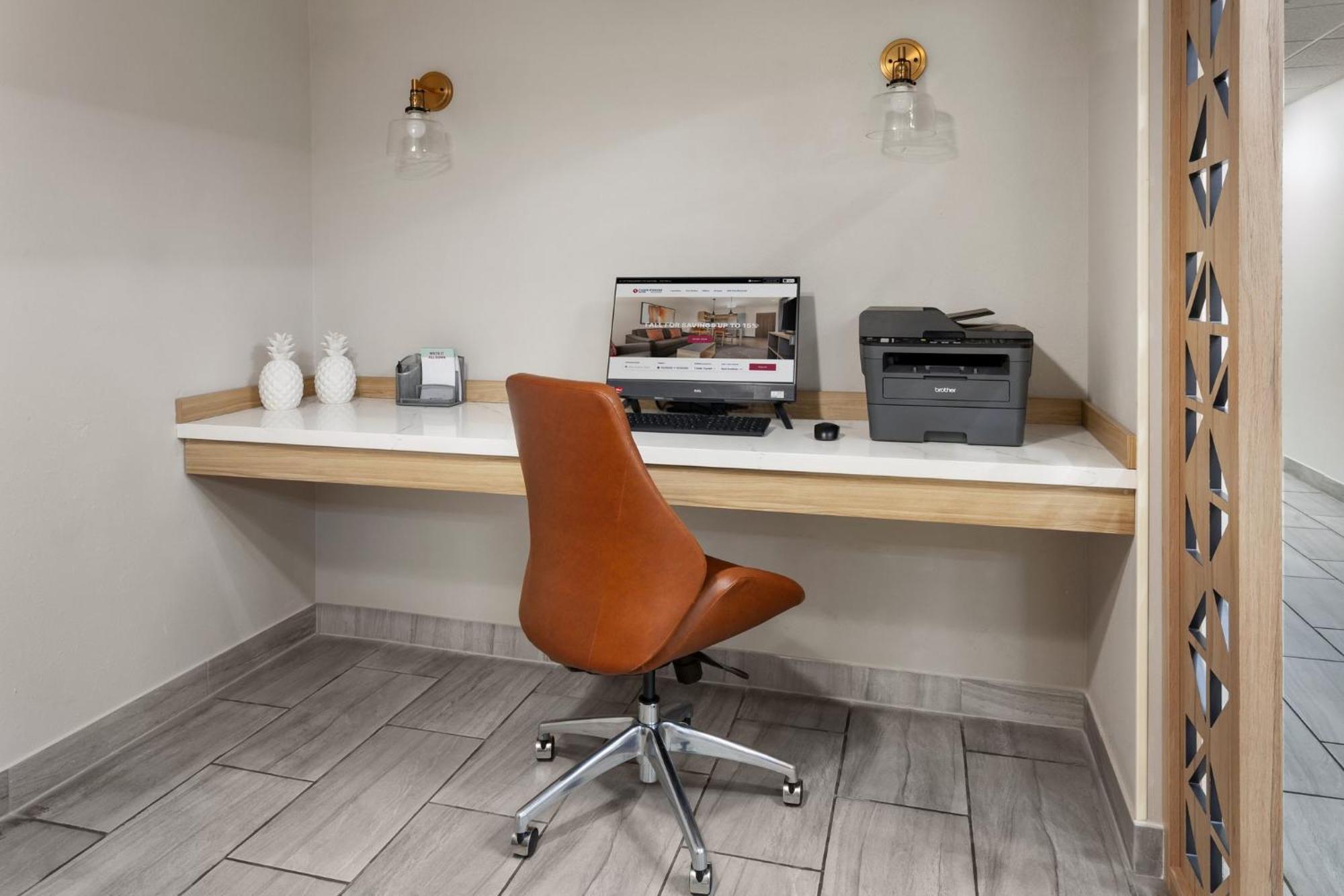 Candlewood Suites Harrisonburg By Ihg Экстерьер фото