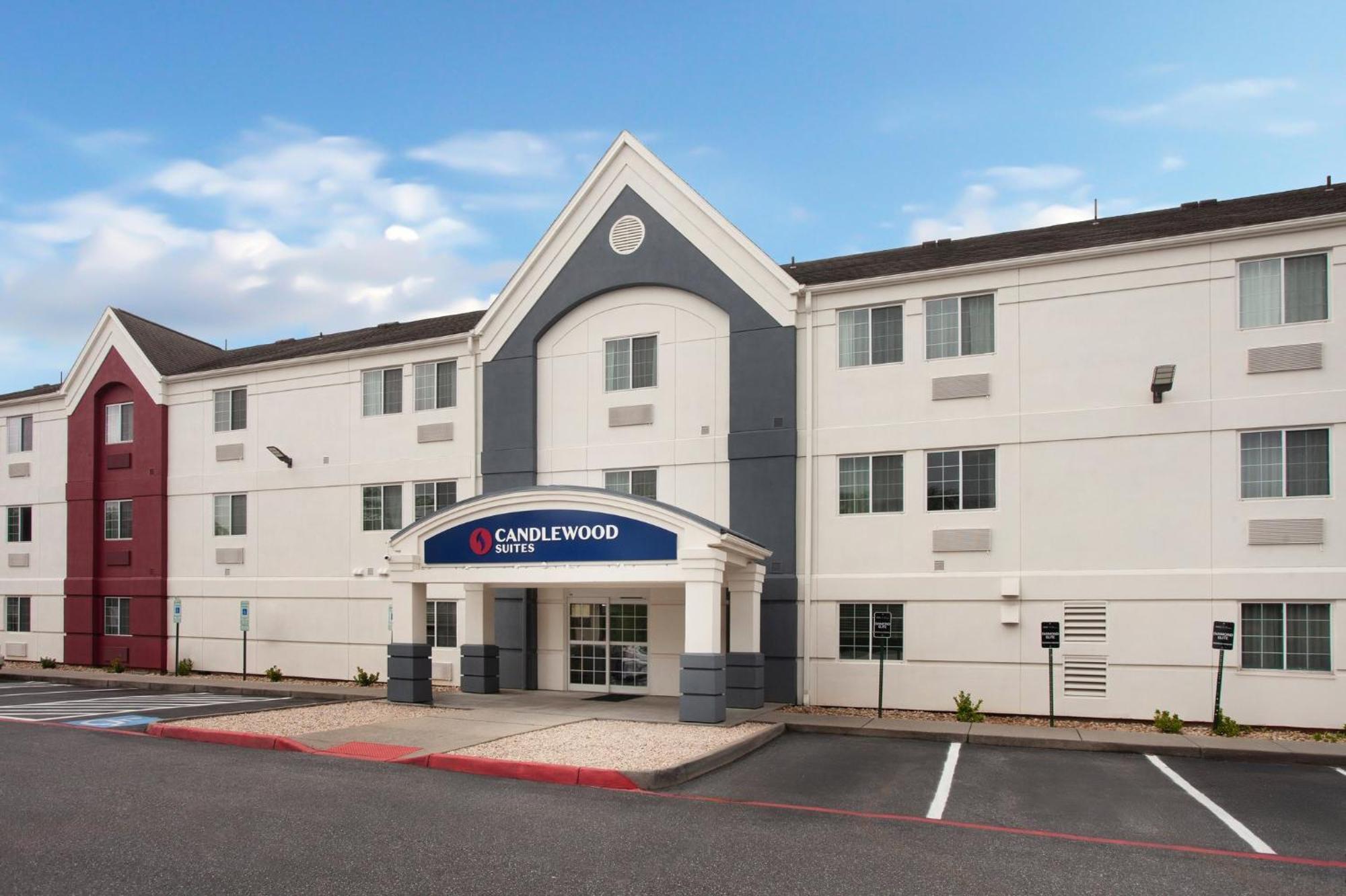 Candlewood Suites Harrisonburg By Ihg Экстерьер фото