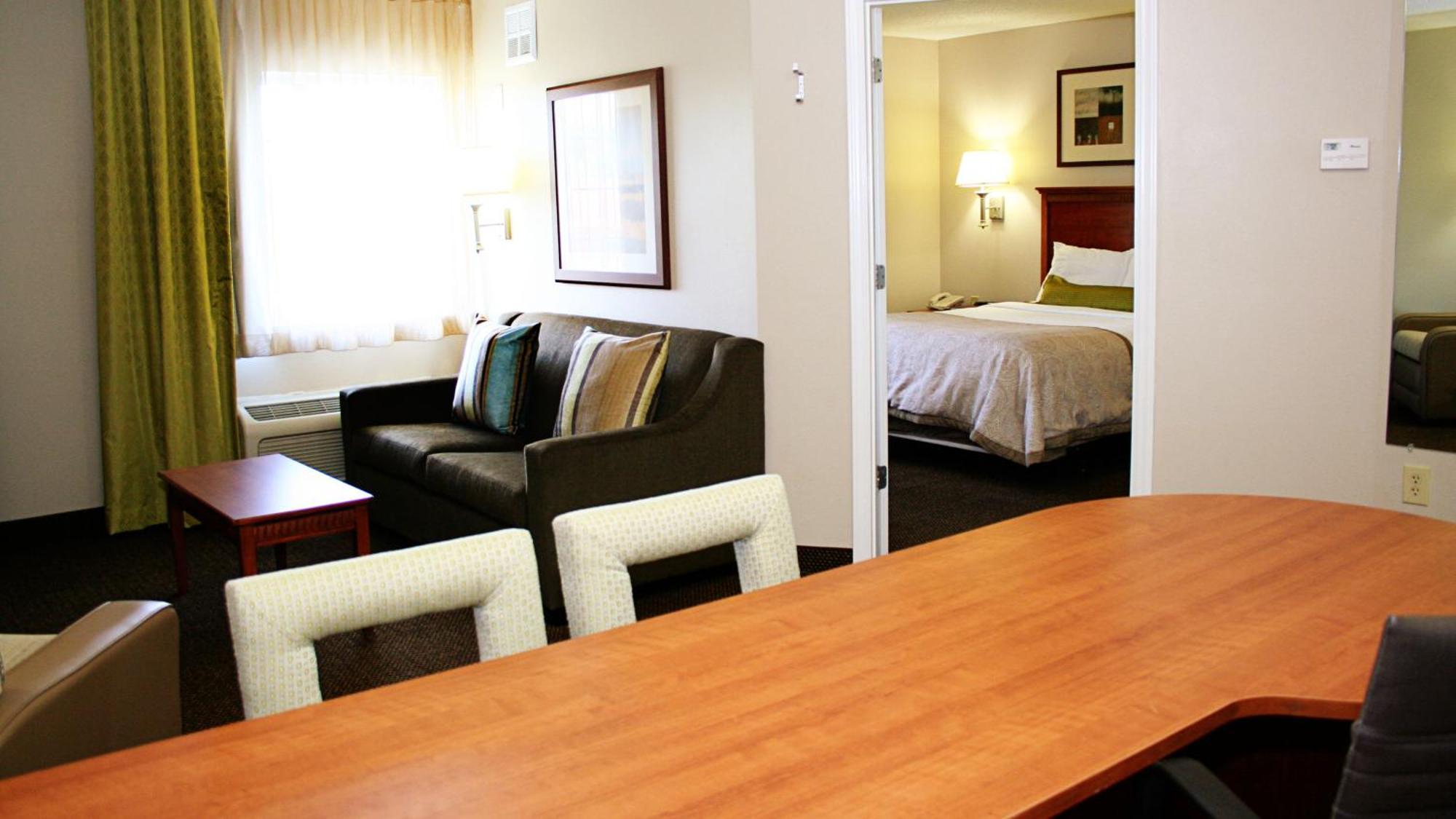 Candlewood Suites Harrisonburg By Ihg Экстерьер фото