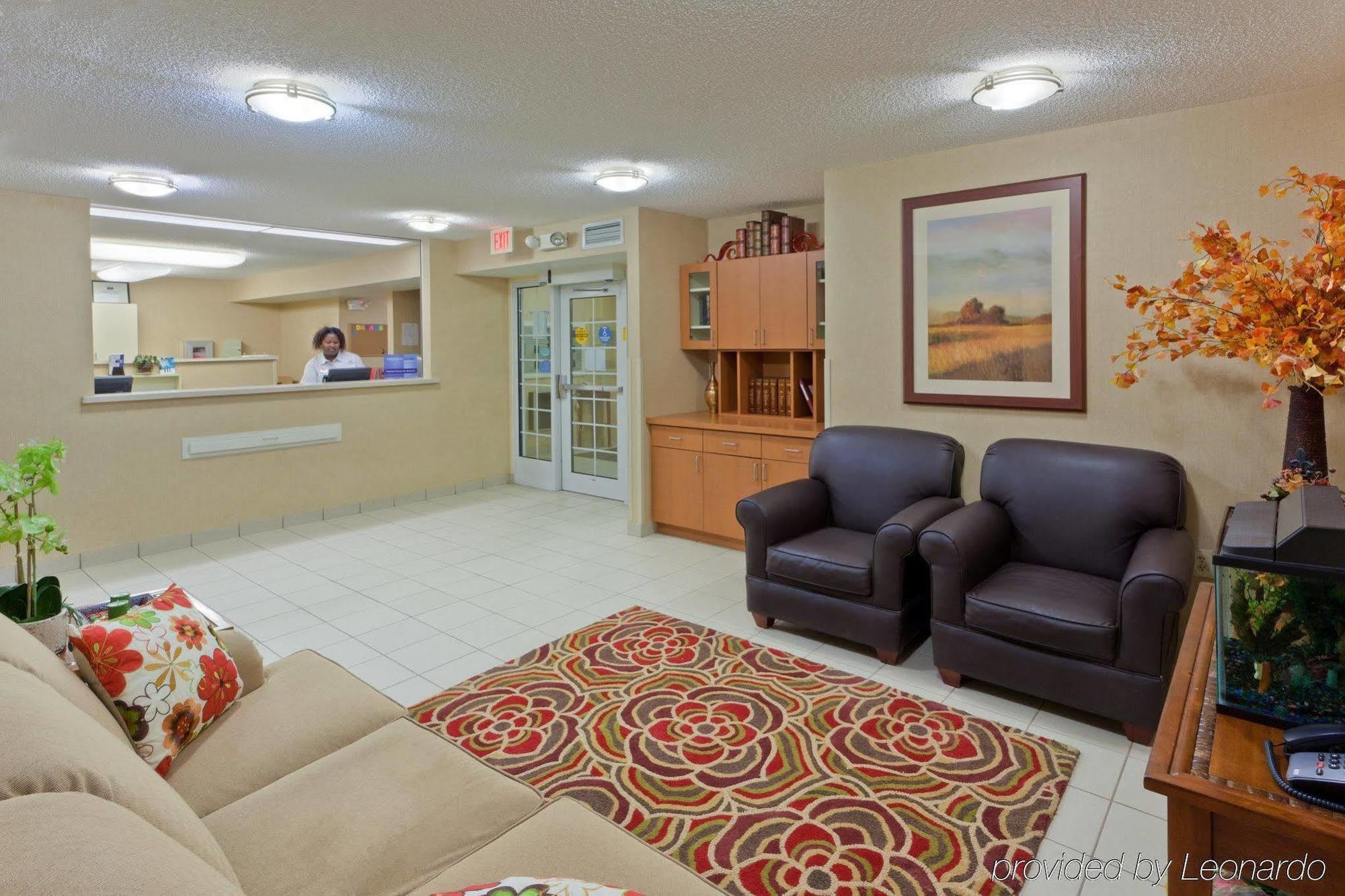 Candlewood Suites Harrisonburg By Ihg Интерьер фото